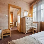Bystry, Pod Nosalem Guest house 3*
