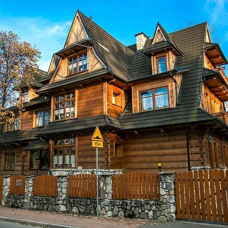 Pensjonat Bystry, Pod Nosalem 3*