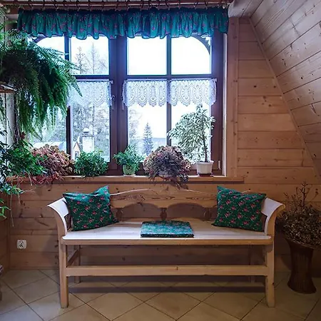 Konukevi Bystry, Pod Nosalem Zakopane