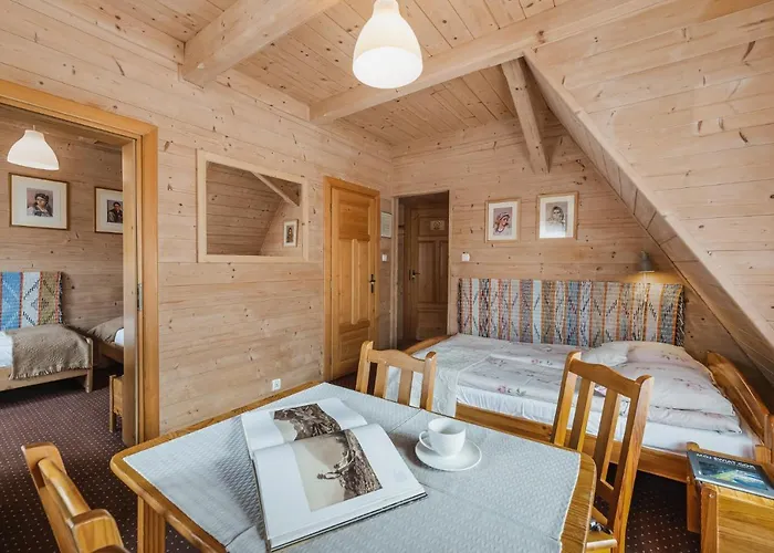 Bystry, Pod Nosalem Pensjonat