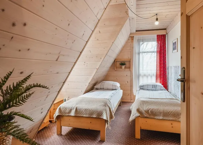 Bystry, Pod Nosalem Pensjonat