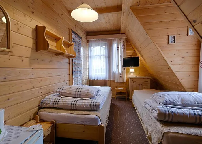 Bystry, Pod Nosalem Pensjonat 3*