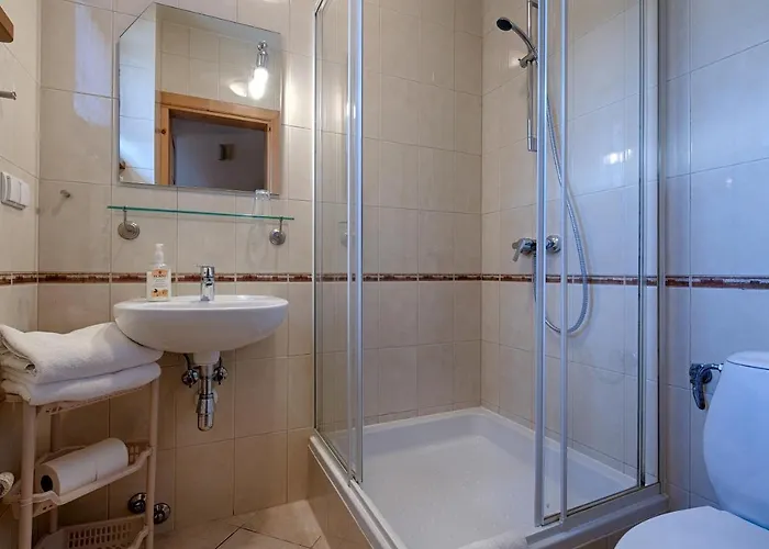 Pensjonat Bystry, Pod Nosalem 3*